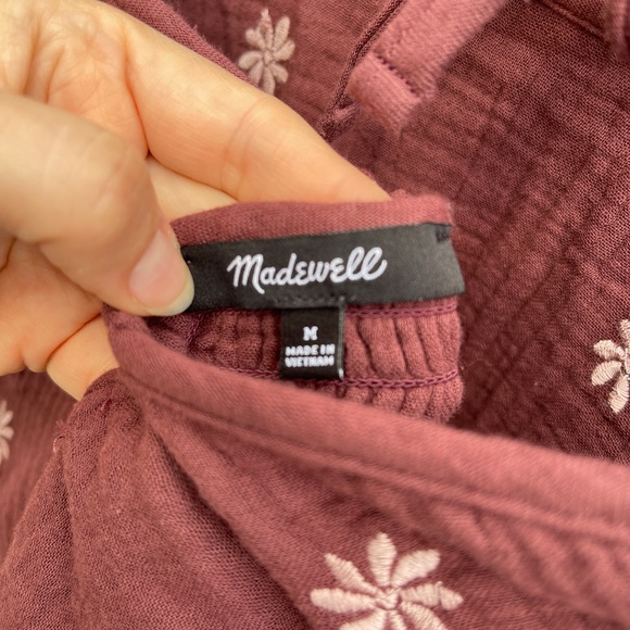 Madewell Gauzy Cotton Daisy Embroidered Peasant Blouse - Size M - Picture 3 of 4